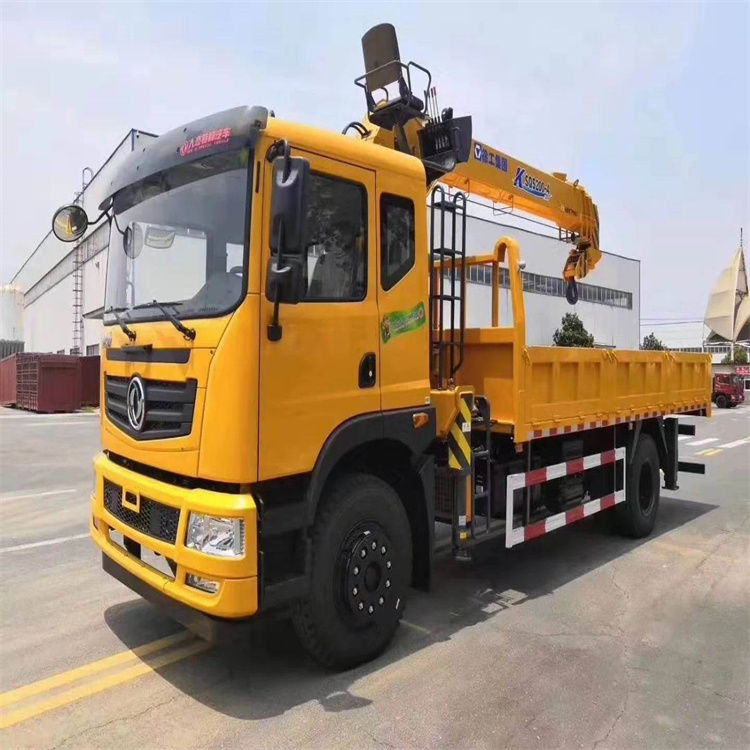 花都附近找一辆随车吊出租