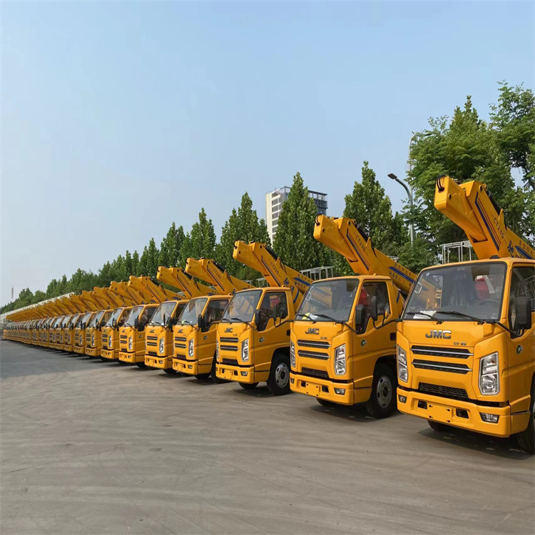 花都路灯车高空作业车出租|市政维修|广告安装