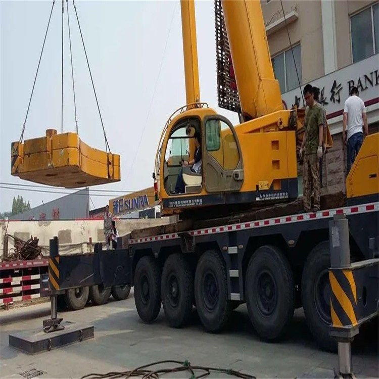 花都当地吊车出租|机器吊装|75吨|工厂搬迁服务